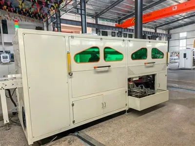 WC-rullan pakkauskone